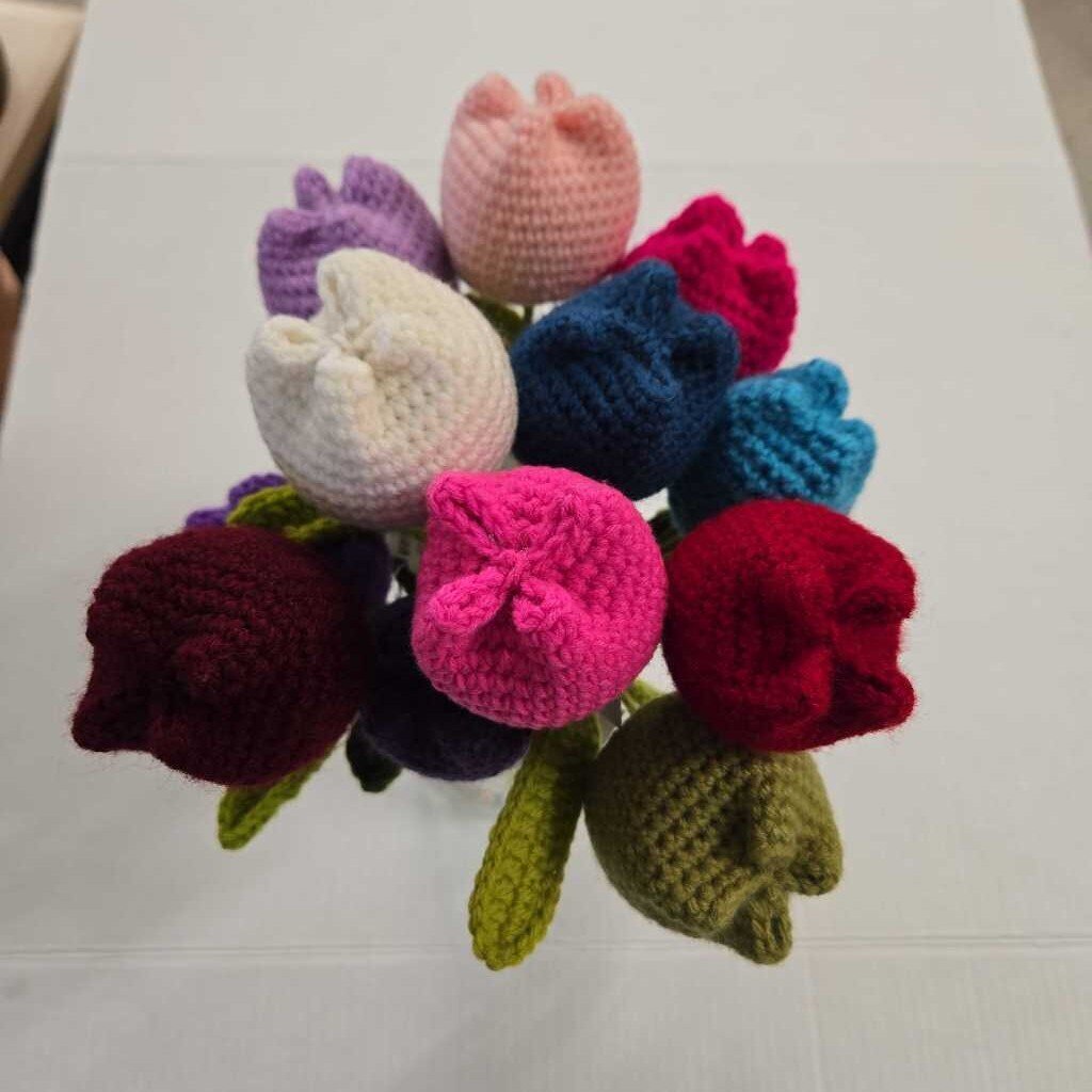 Crochet Tulip Buds