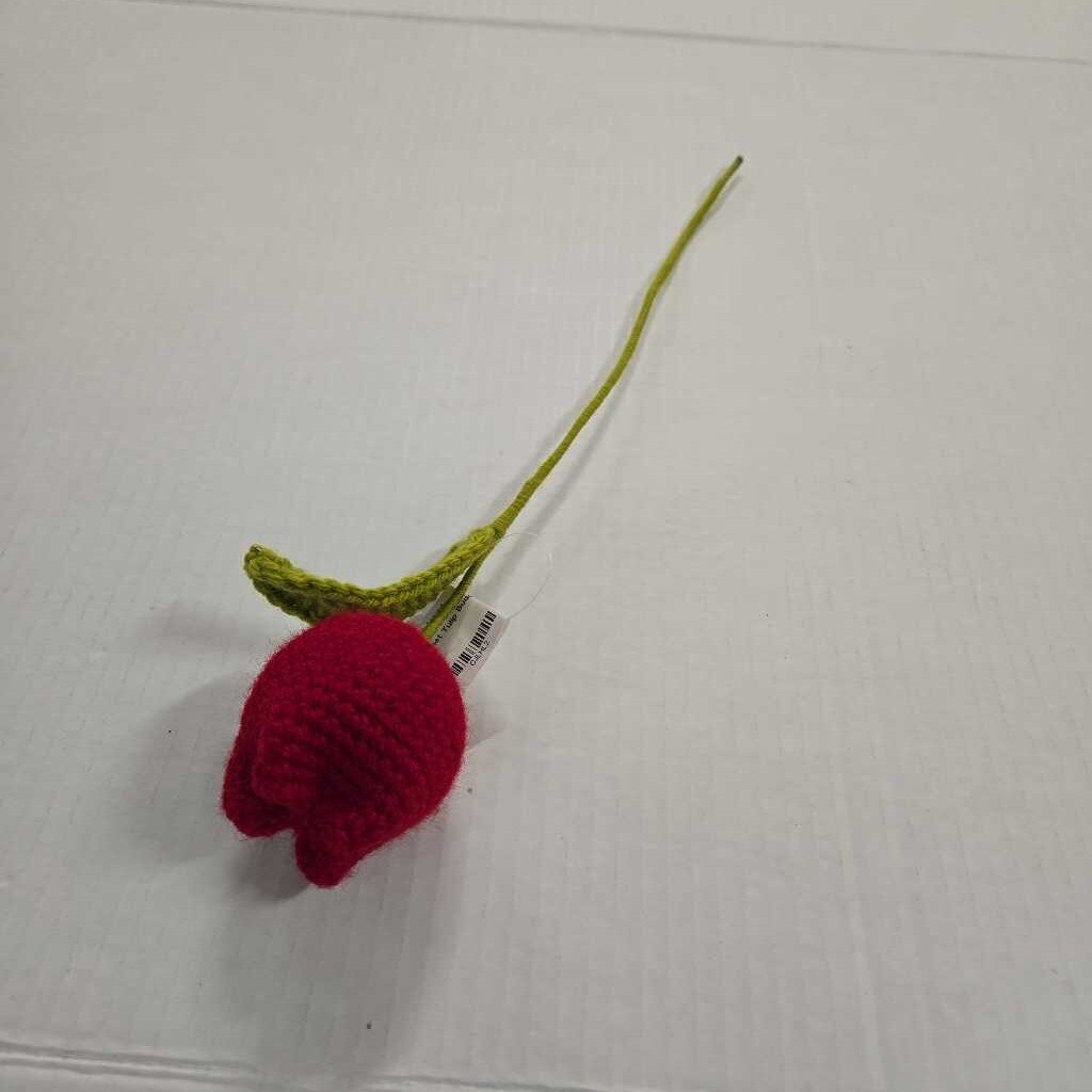Crochet Tulip Buds
