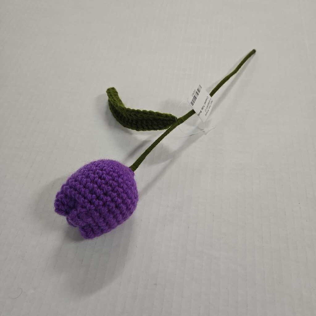 Crochet Tulip Buds