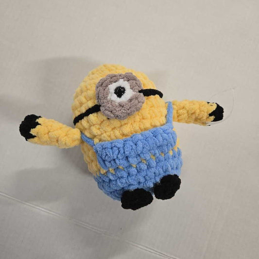 Crochet Minion plushy