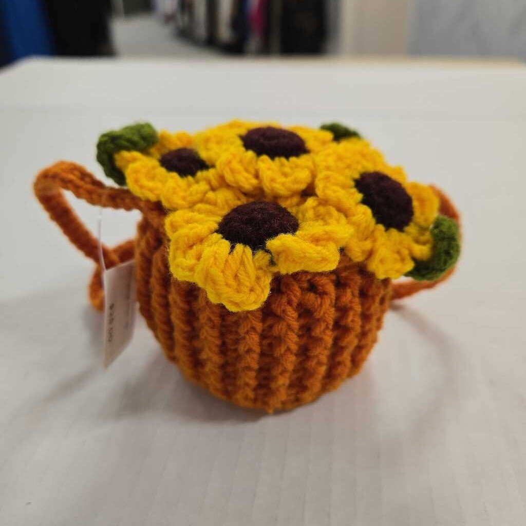 Crochet Sunflower Hanging Pot