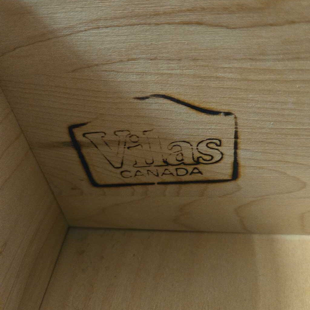 VILAS CABINET~A