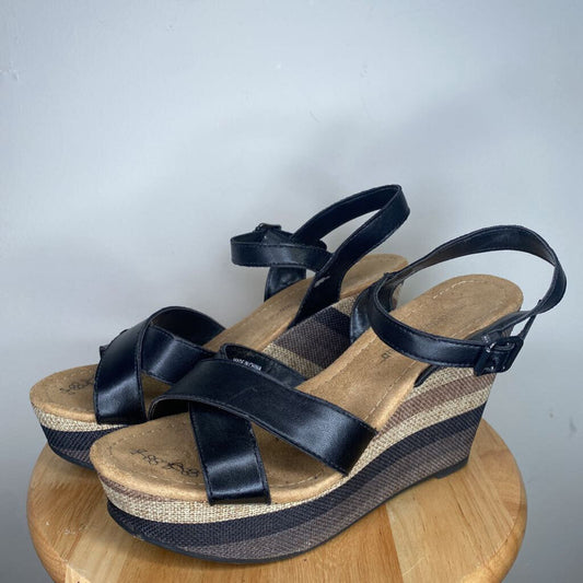 *AS IS* MONTEGO BAY CLUB - BROWN STRIPED WEDGES