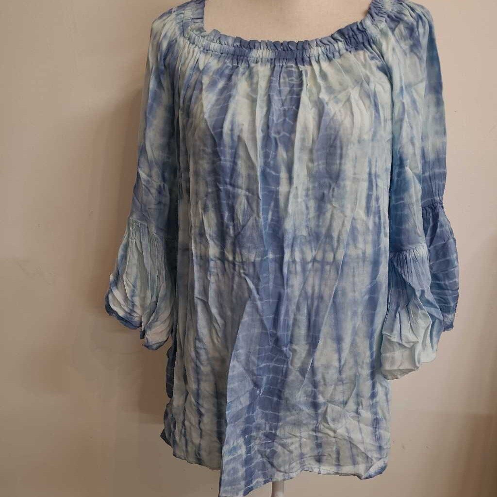 BLUE TIE DYE RUFFLED BLOUSE