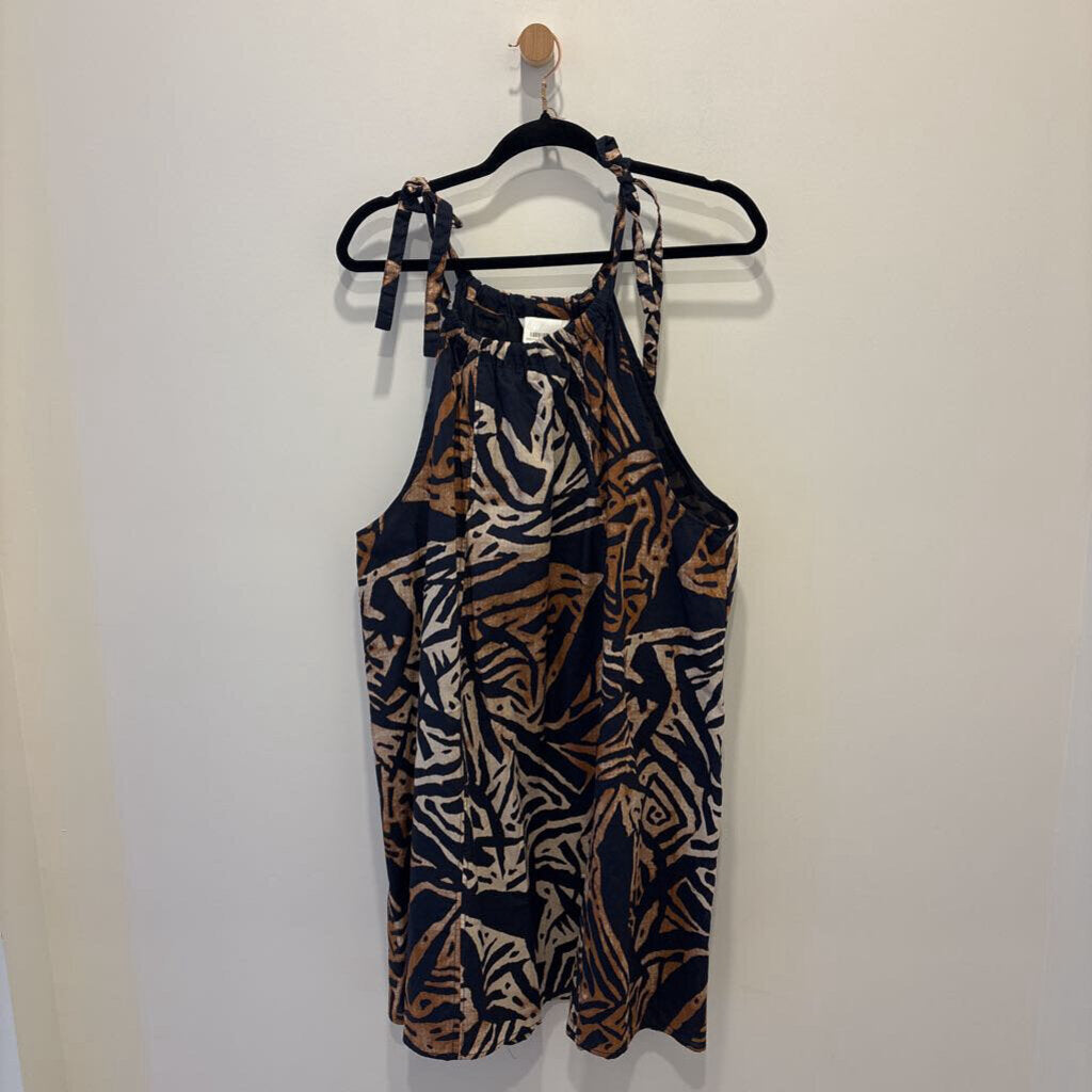 Leopard Print Halter Neck Keyhole Sleeveless Top.