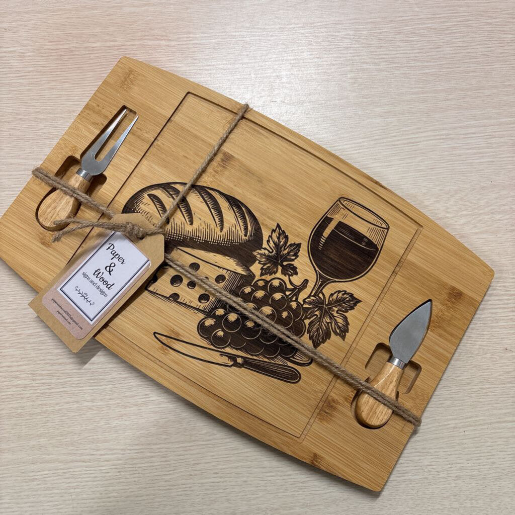BREAD & CHEESE CUTTING BOARD