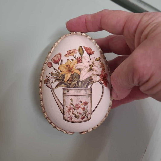 3D Egg Decoration
