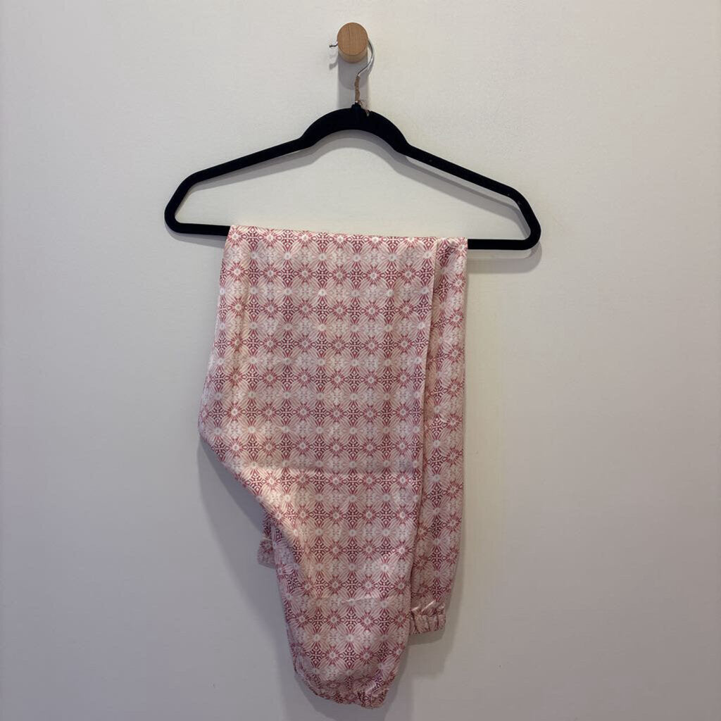 Pink & White Patterned 2-Piece Pajama Set