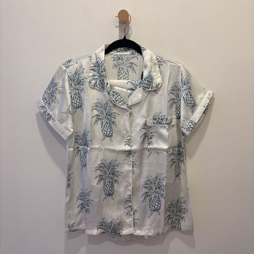 The "Isla" Pineapple Silk Set