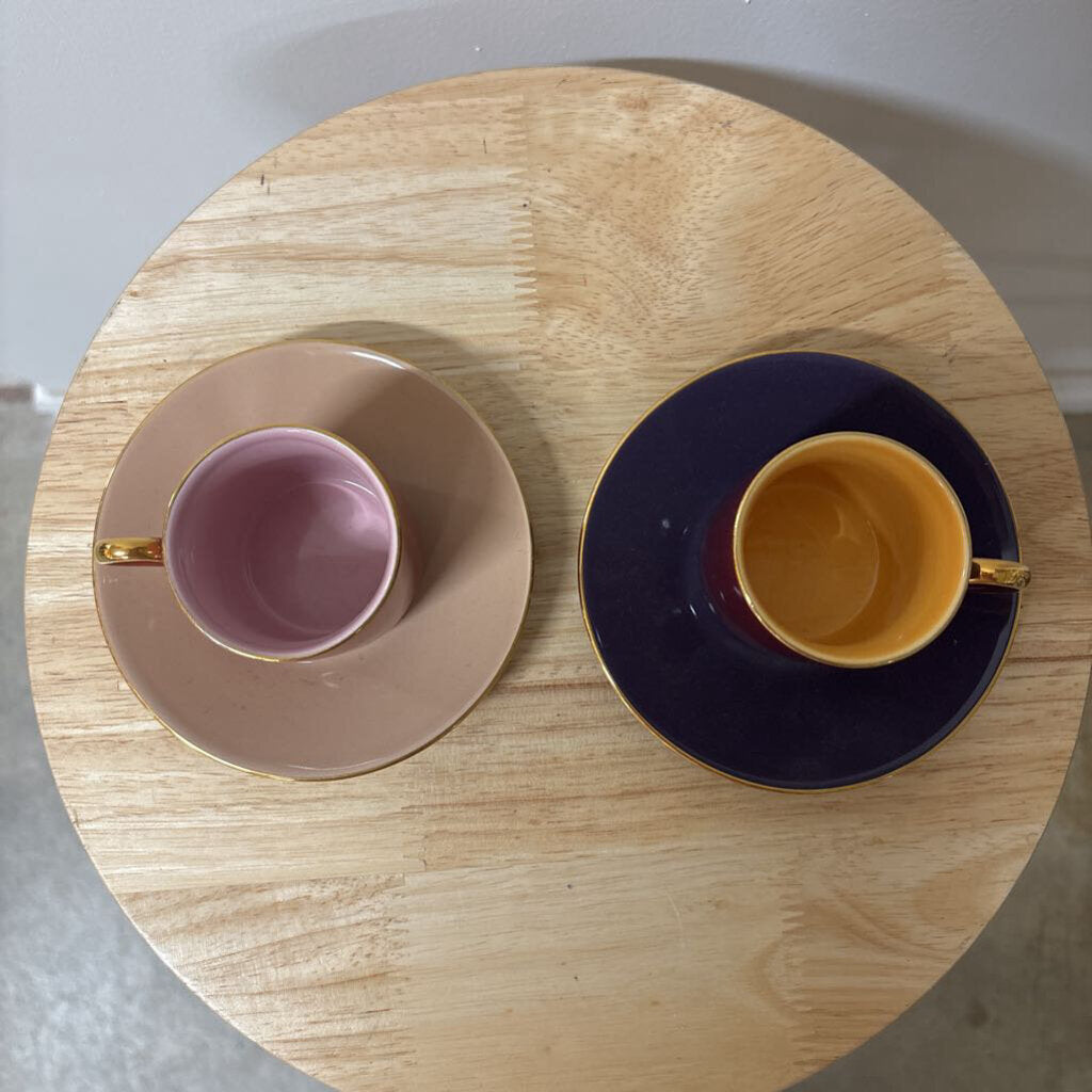 Set of 2 Porcelain Demistasse Cups and Saucers (4pc)