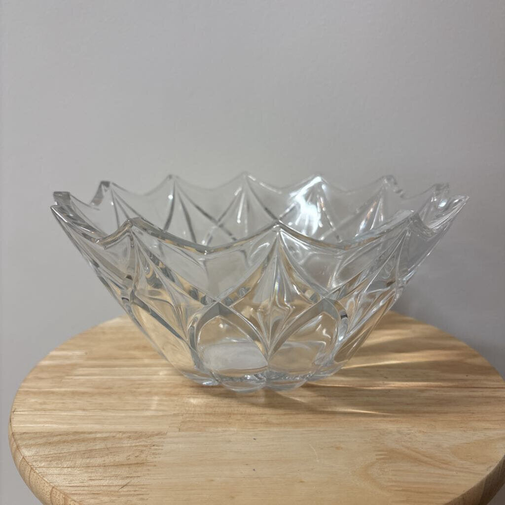 Heavy Crystal Serving Bowl
