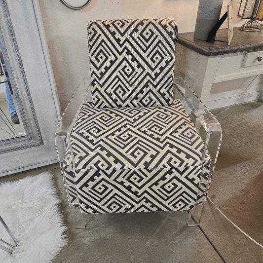VERA ACCENT CHAIR