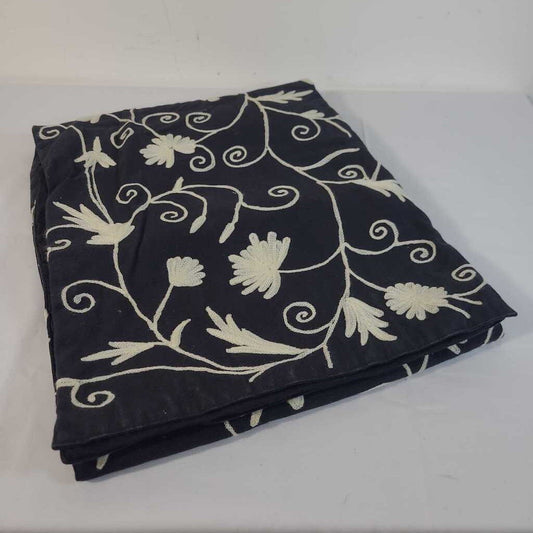 66" EMBROIDERED RUNNER