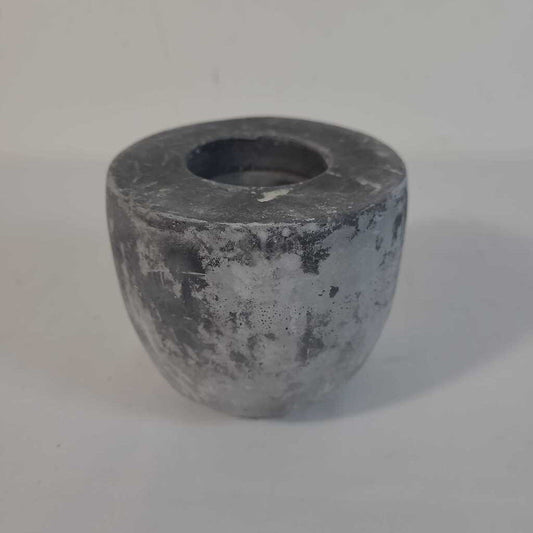 CEMENT TEALIGHT HOLDER