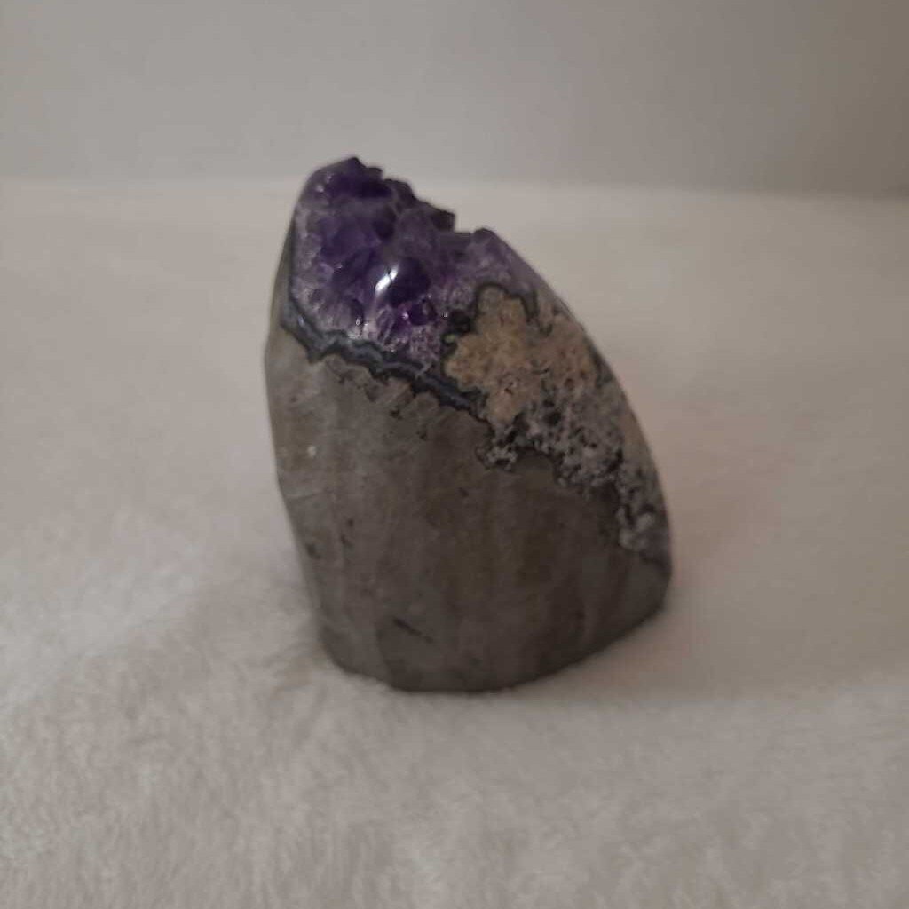 AMETHYST 5