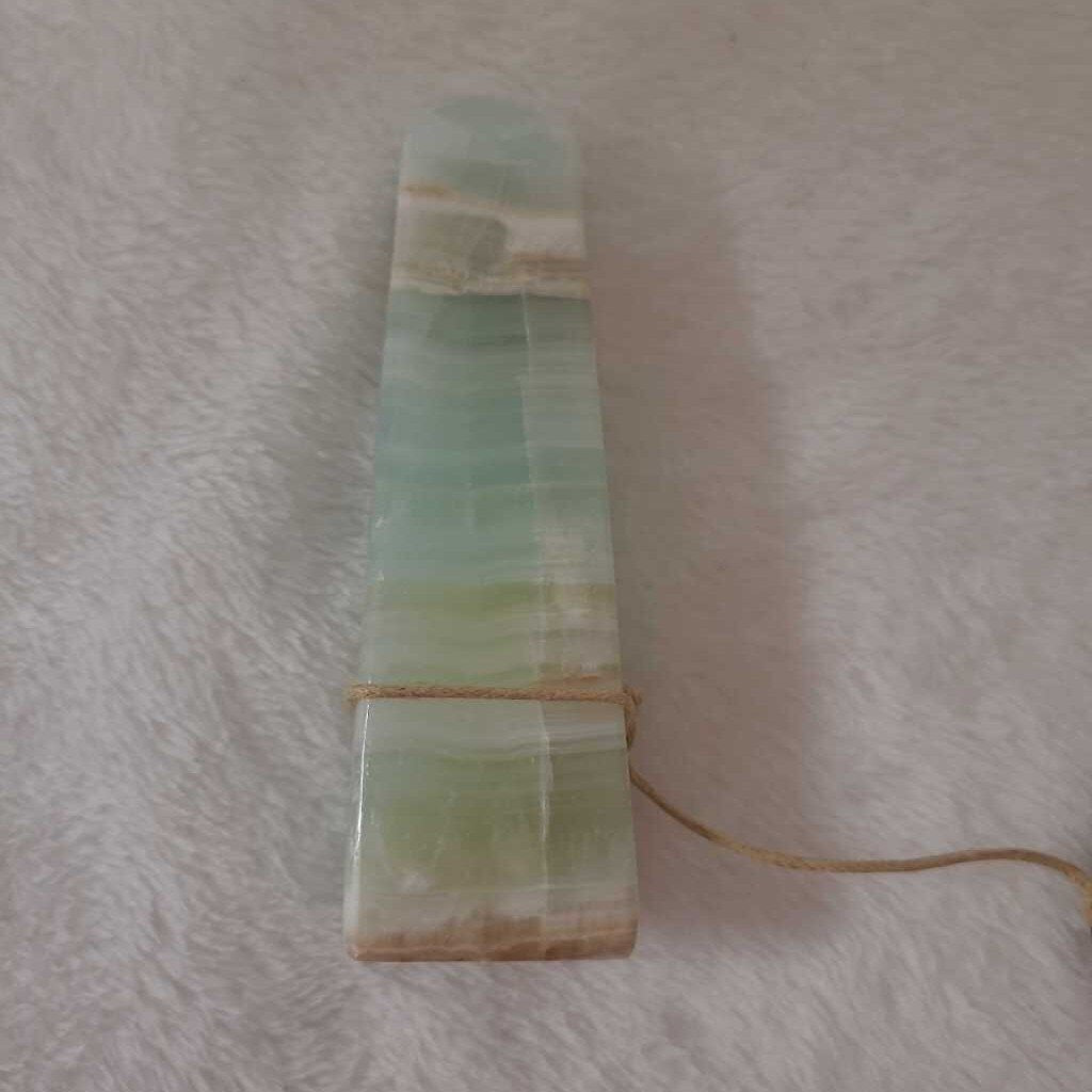 PISTACHIO CALCITE 1