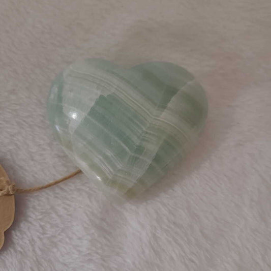 PISTACHIO CALCITE 7