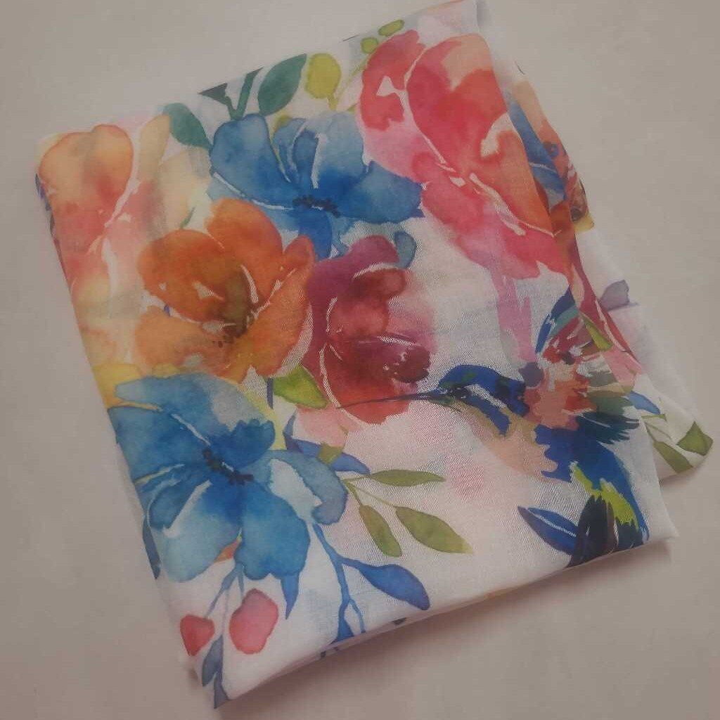 FLORAL SCARF WITH HUMMINGBIRD