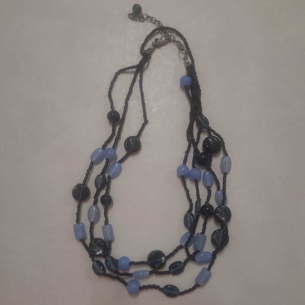 BLUE/BLACK BEADED NECKLACCE