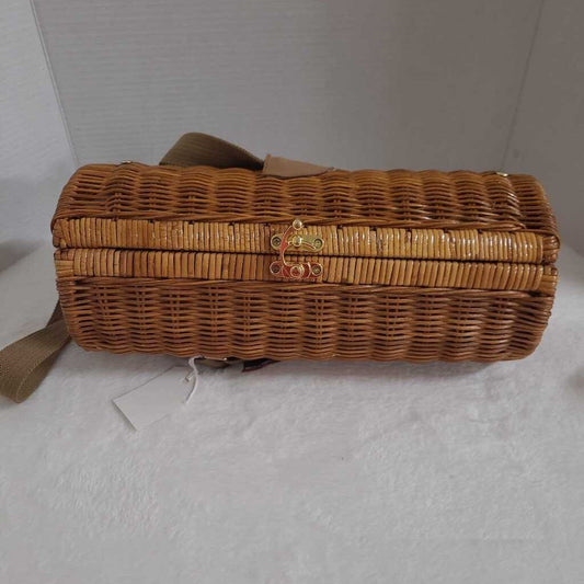 wicker wine bottle tote