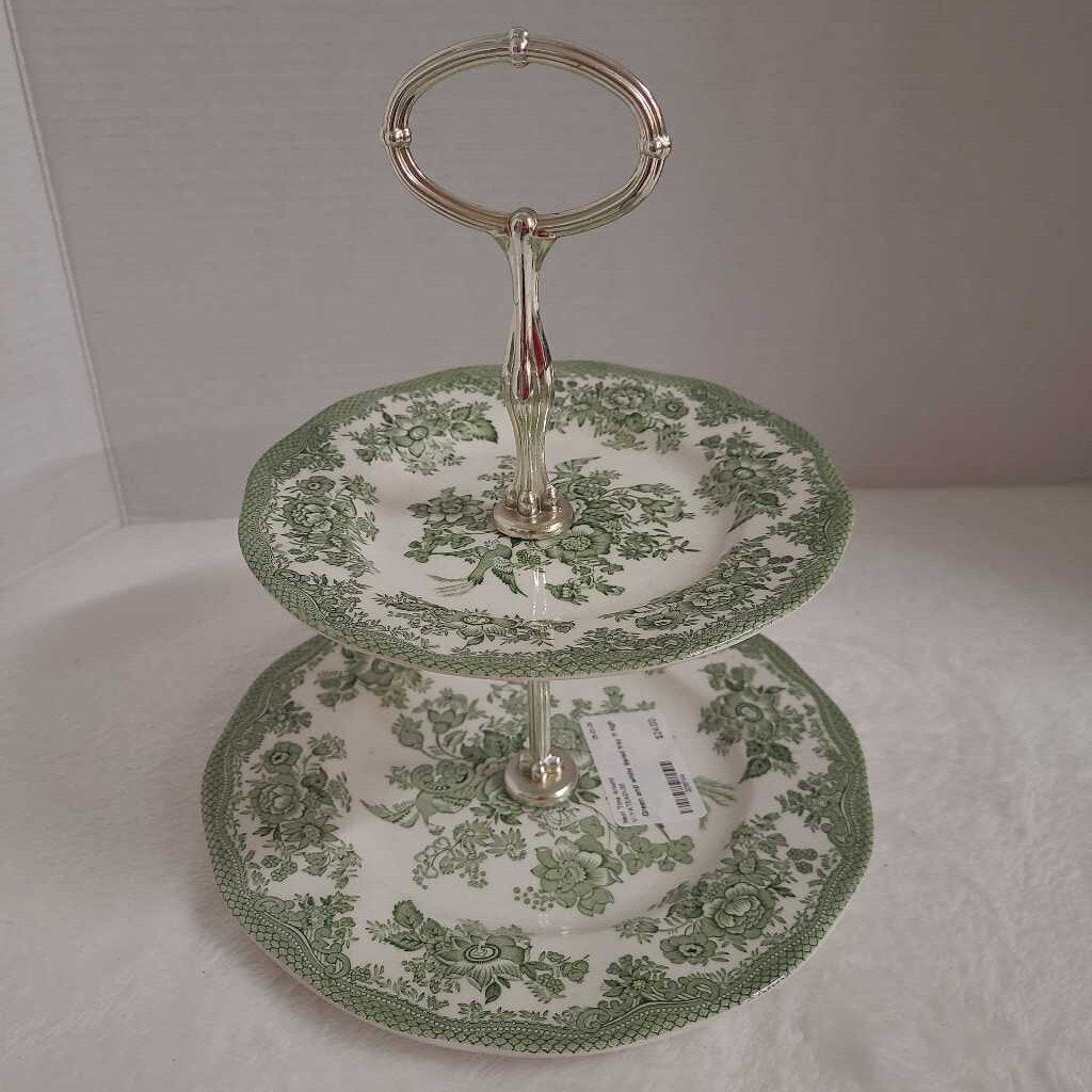 Green and white tiered tray