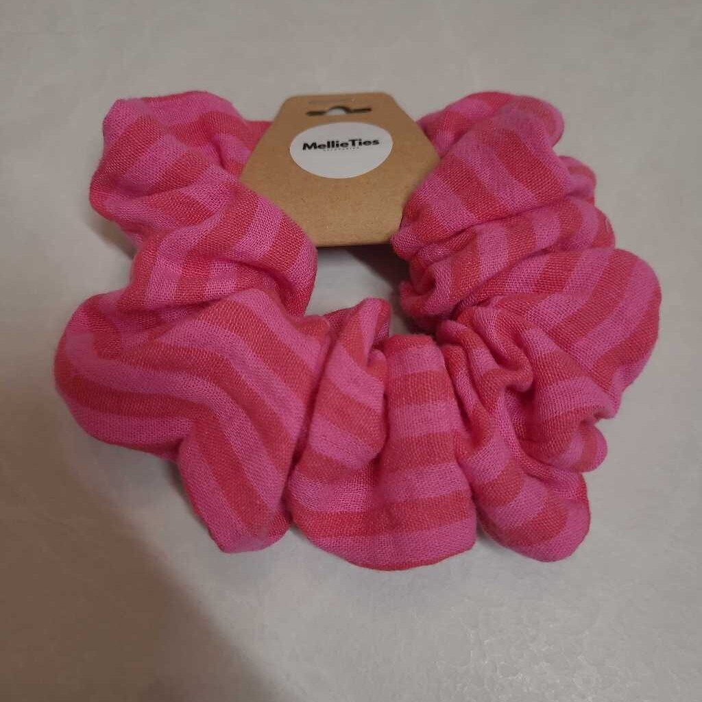 HOT PINK STRIPE SCRUNCHIE