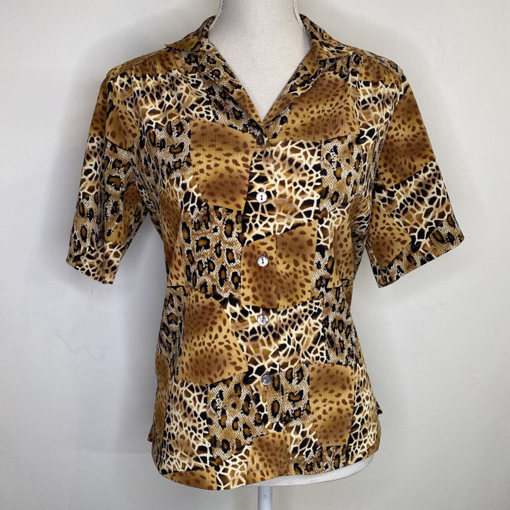 ALIA - BROWN ANIMAL PRINT S/S BUTTON-UP BLOUSE