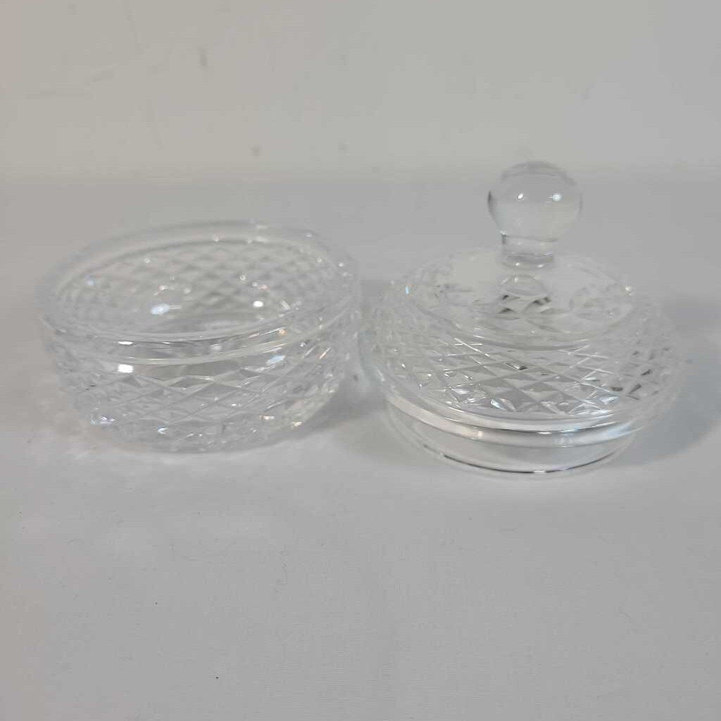 LIDDED CRYSTAL DISH