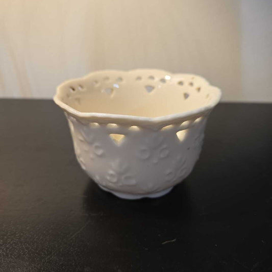 CREAM LACE SKYE MCGHIE TRINKET DISH