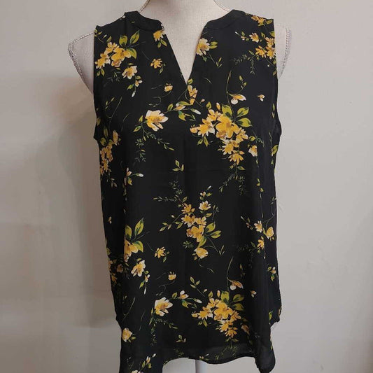 BLACK FLORAL SLEEVELESS BLOUSE