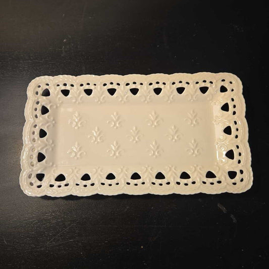 CREAM LACE SKYE MCGHIE RECTANGULAR DISH