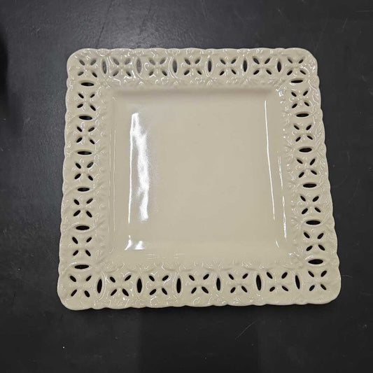 I.GODINGER REGAL CREAM SQUARE DESSERT PLATE