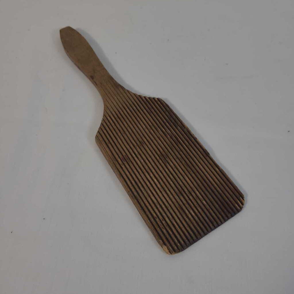 VTG BUTTER PADDLE