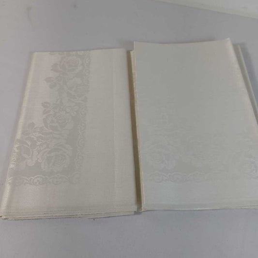 VTG LINEN TABLECLOTH/RUNNER