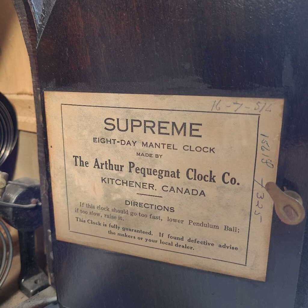 VTG SUPREME EIGHT DAY MANTEL CLOCK