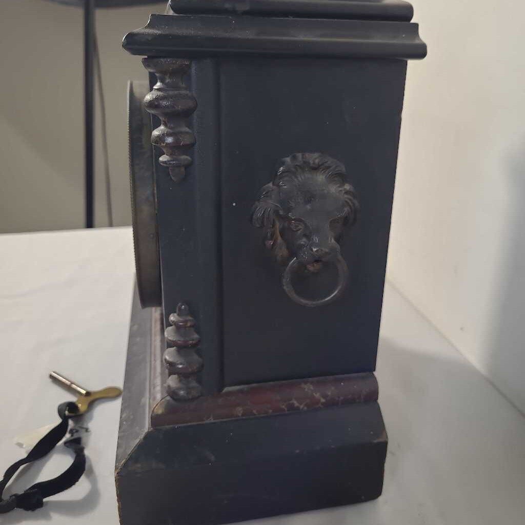 VTG E. INGRAHAM CO. MANTEL CLOCK