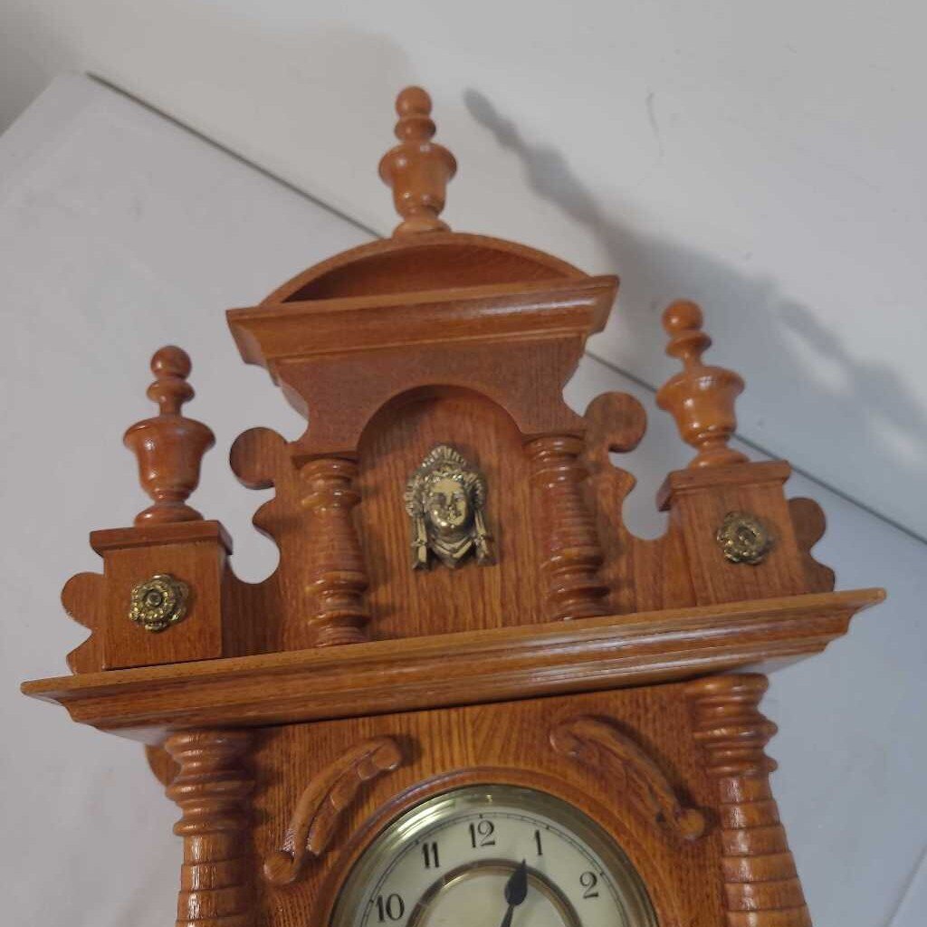 VTG GINGERBREAD OAK WALL CLOCK