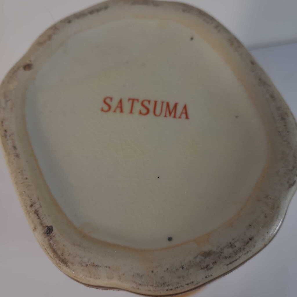 VTG JAPANESE SATSUMA HAND PAINTED CERAMIC VASE