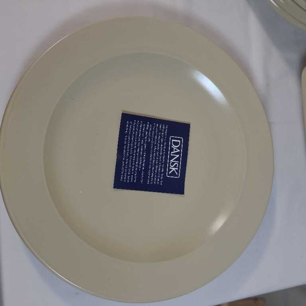 S/33 DANSK STUDIO LM DISHES