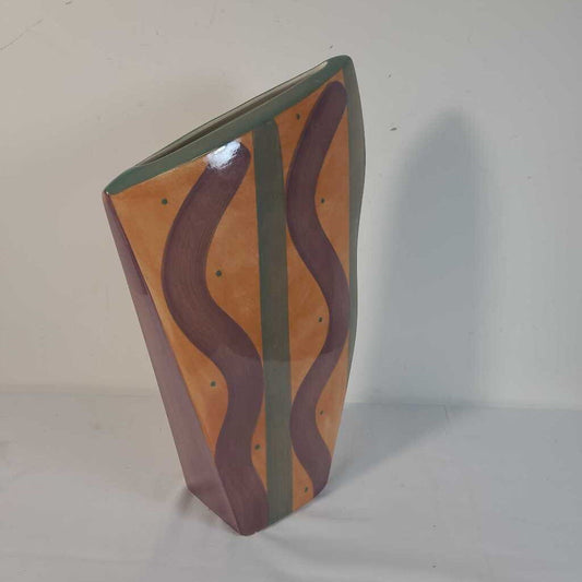 JOHN BERGEN ABSTRACT VASE