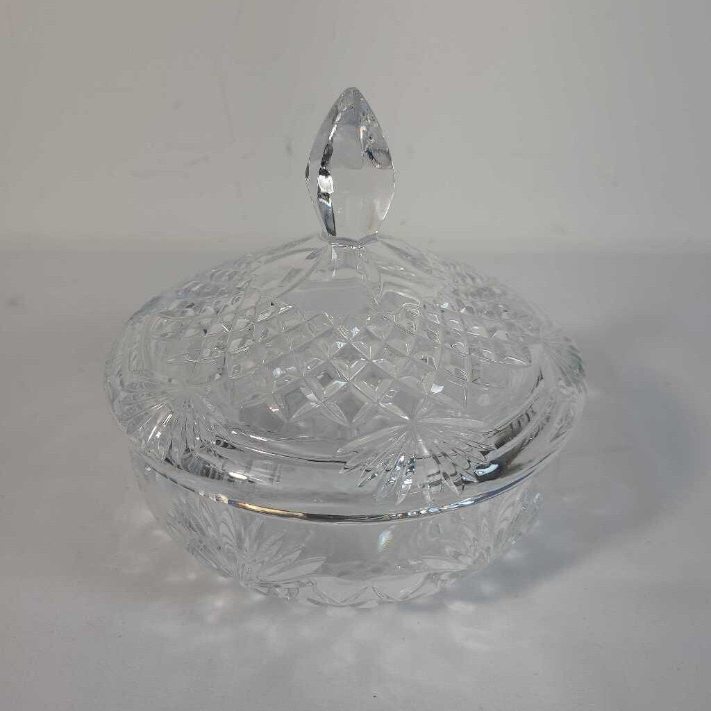 CRYSTAL LIDDED BOWL