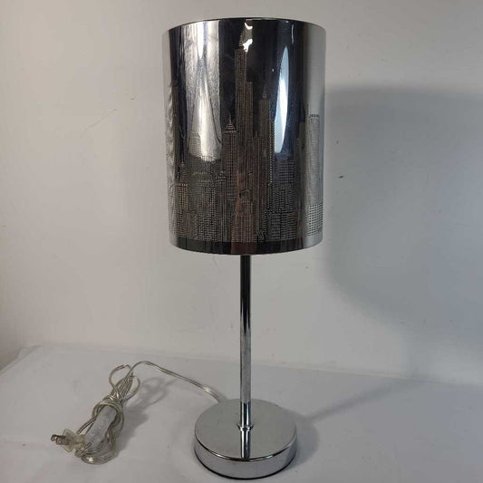 NYC SKYLINE CUTOUT LAMP