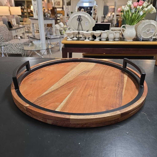 19" ROUND TRAY - HANDLES UP