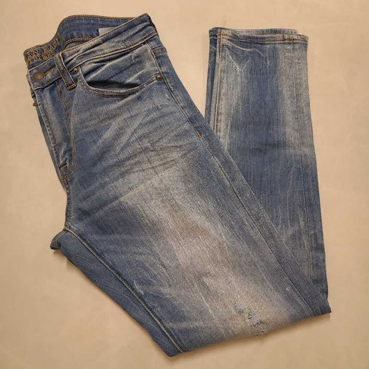 SKINNY DISTRESSED JEANS