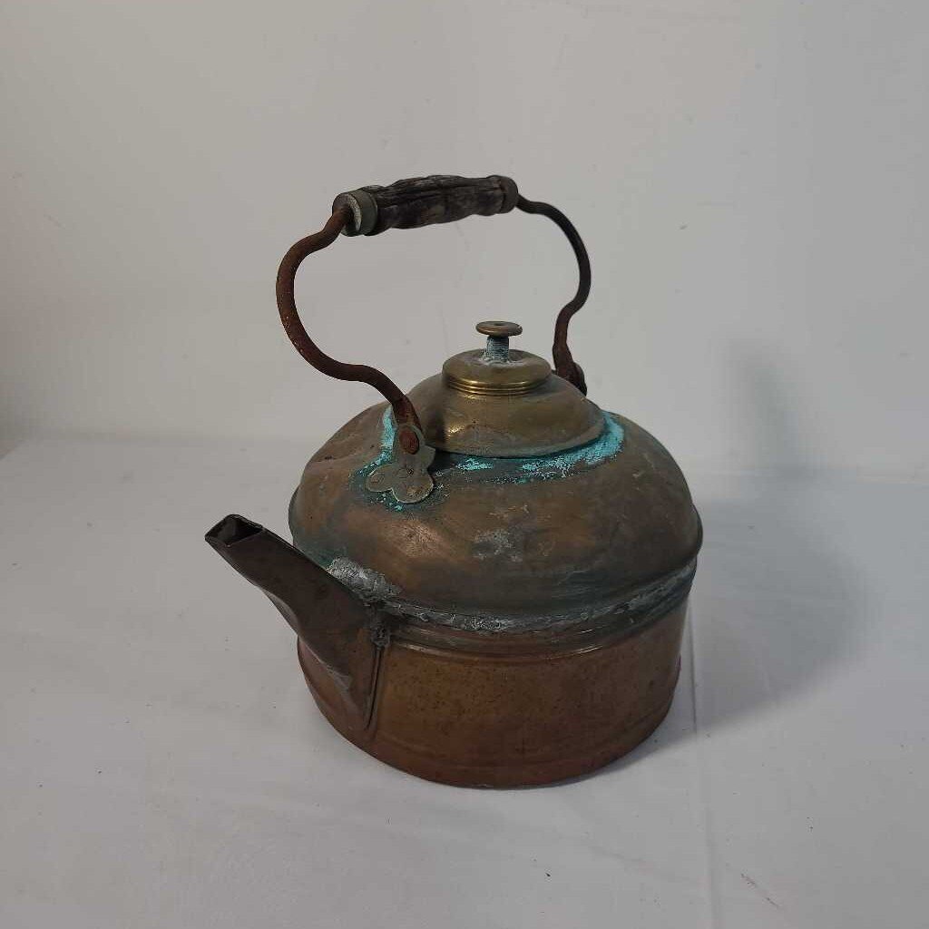 VTG COPPER/BRASS KETTLE