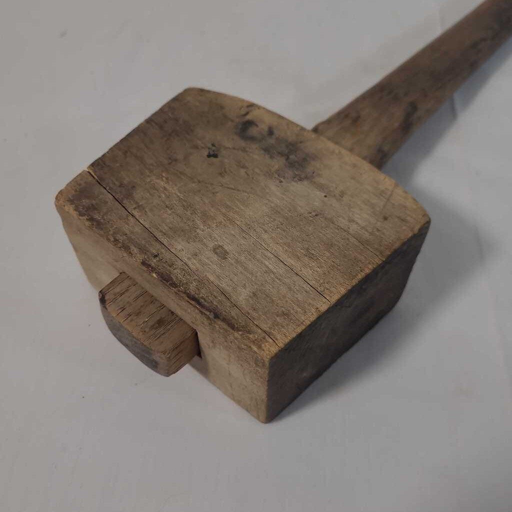 ANTIQUE WOODEN MALLET - SM