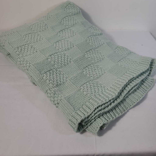 MINT THROW