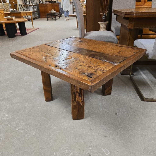 NEWLY MADE SQUARE COFFEE TABLE