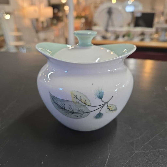 WEDGEWOOD WOODBURY SUGAR DISH
