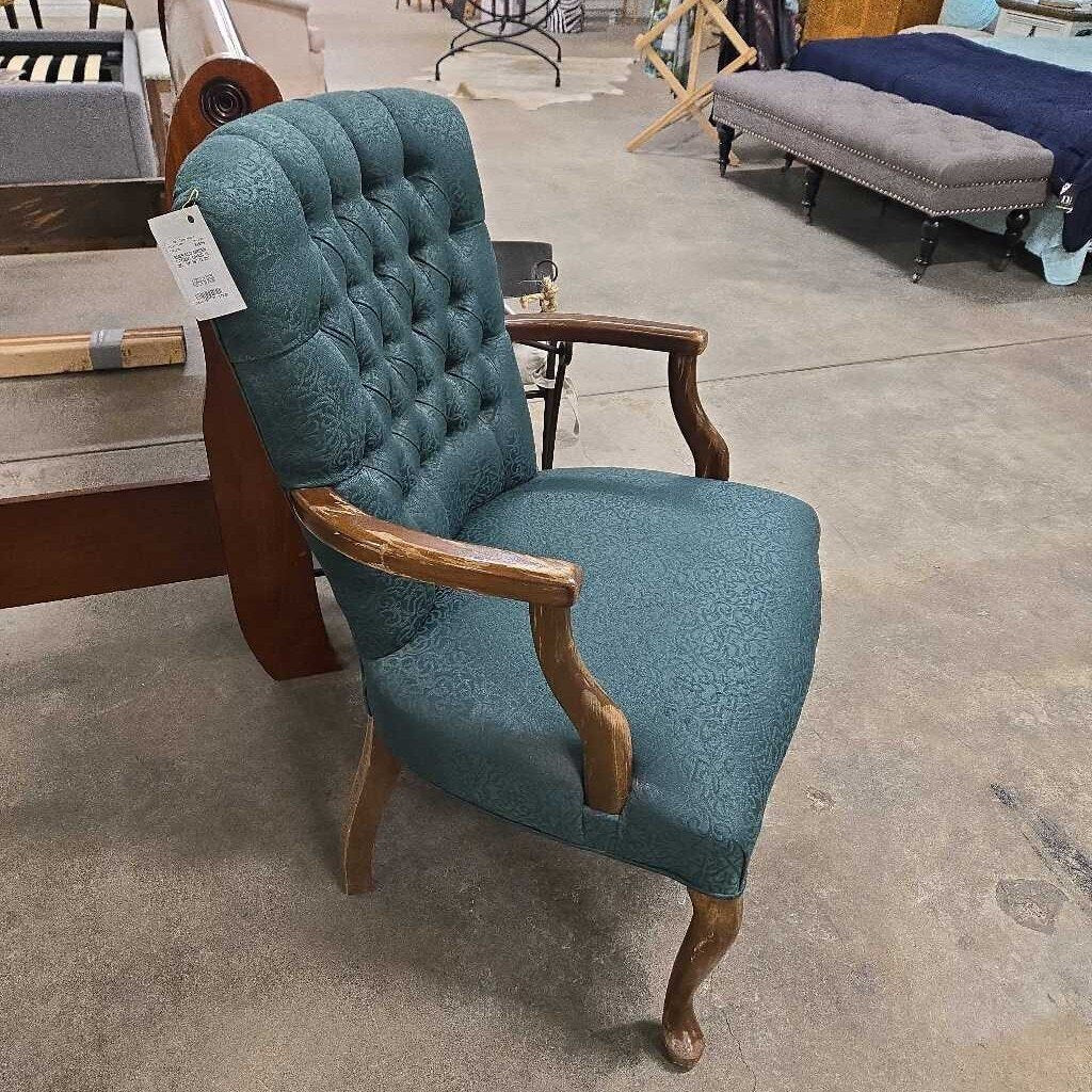 EMERALD GREEN ACCENT CHAIR